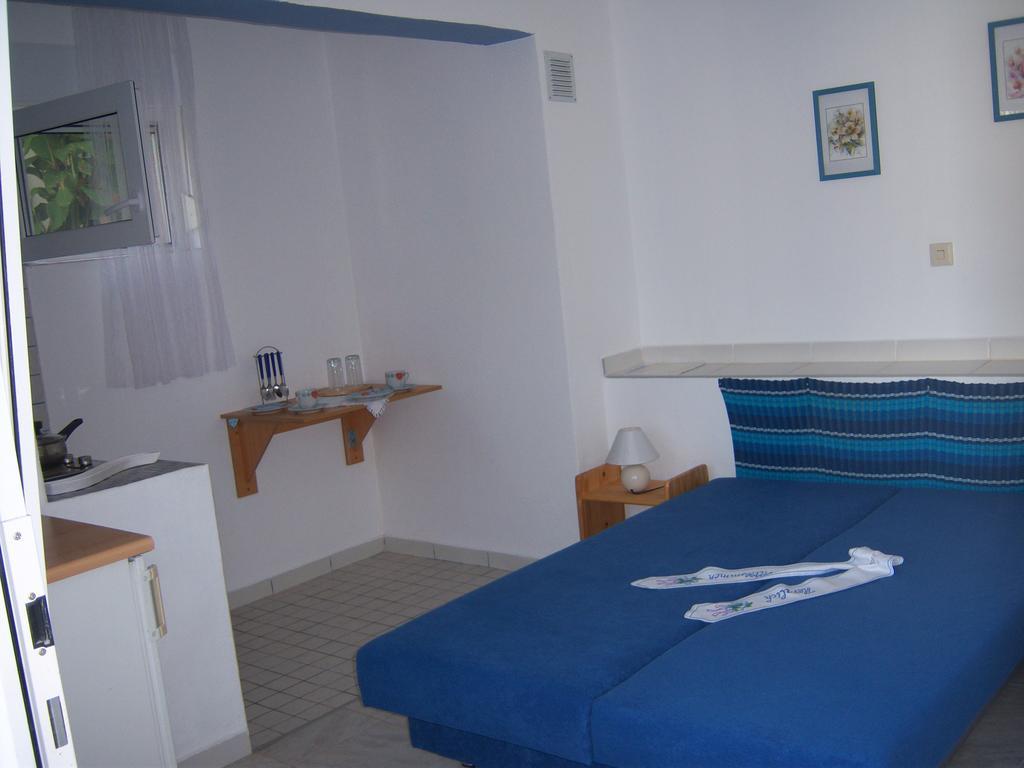 Blue View Apartments Trogir Bilik gambar