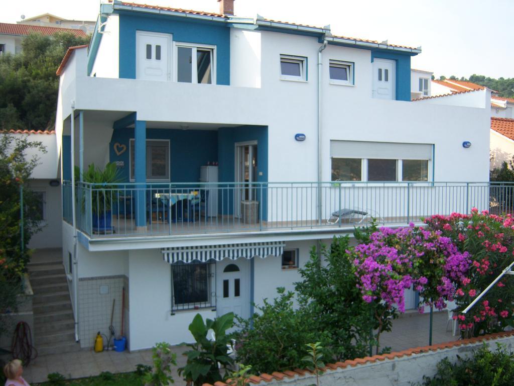 Blue View Apartments Trogir Bilik gambar